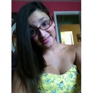 Meet your Posher, Brooke